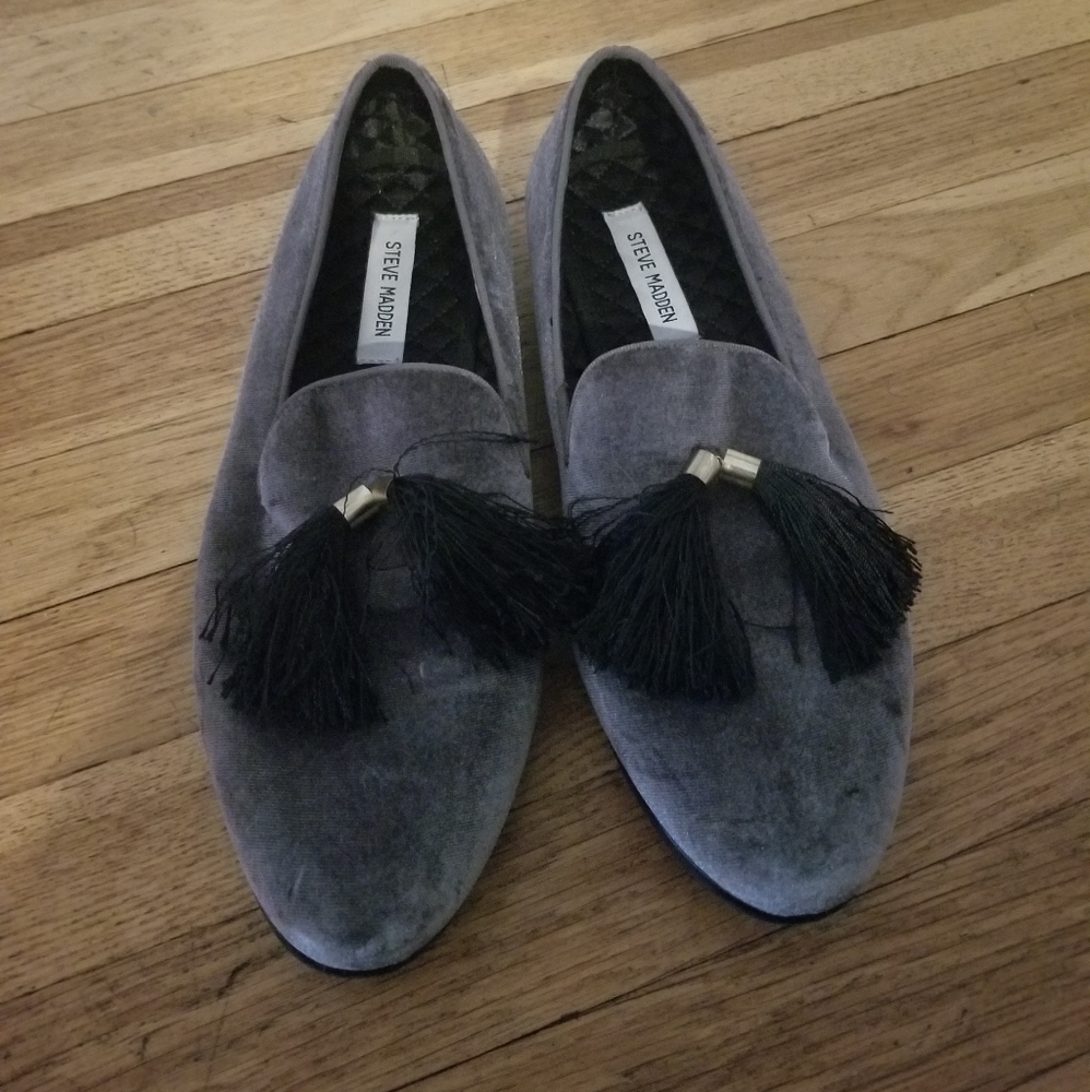 Mens shoes
